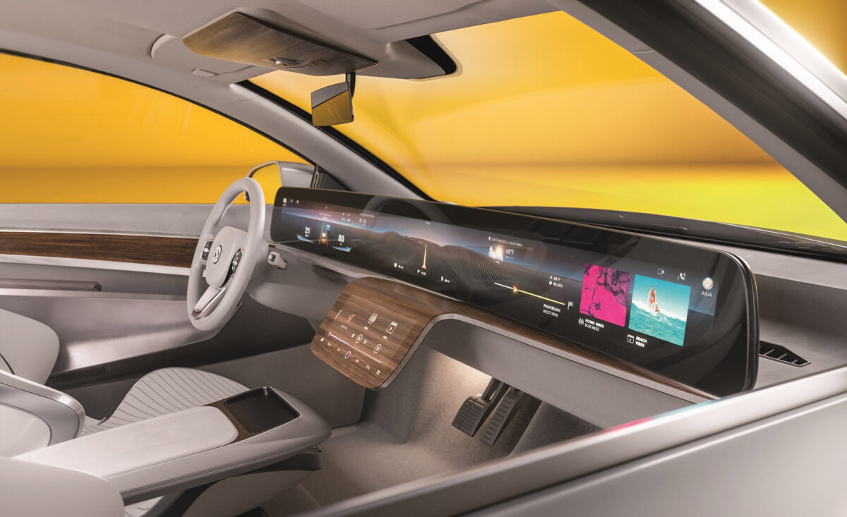 Continental’s Curved Ultrawide Display replaces multiple displays in a vehicle and provides haptic feedback for precise, safe control of functions.