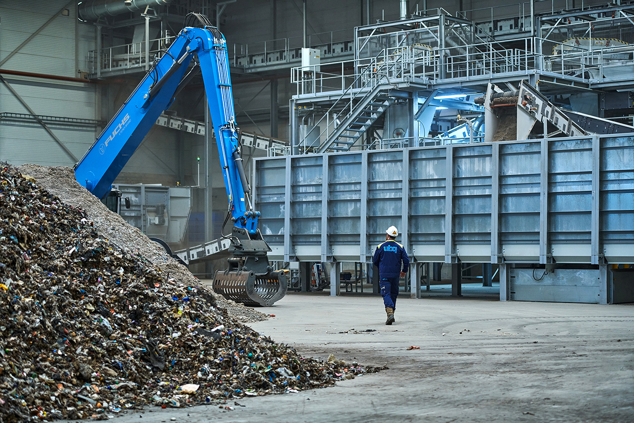 The company’s big new plant in Bergen op Zoom, the Netherlands, can take 104,600 metric tons per year of municipal waste from local processing partners and convert it into 80,000 tons of UBQ thermoplastic powder or pellets. 